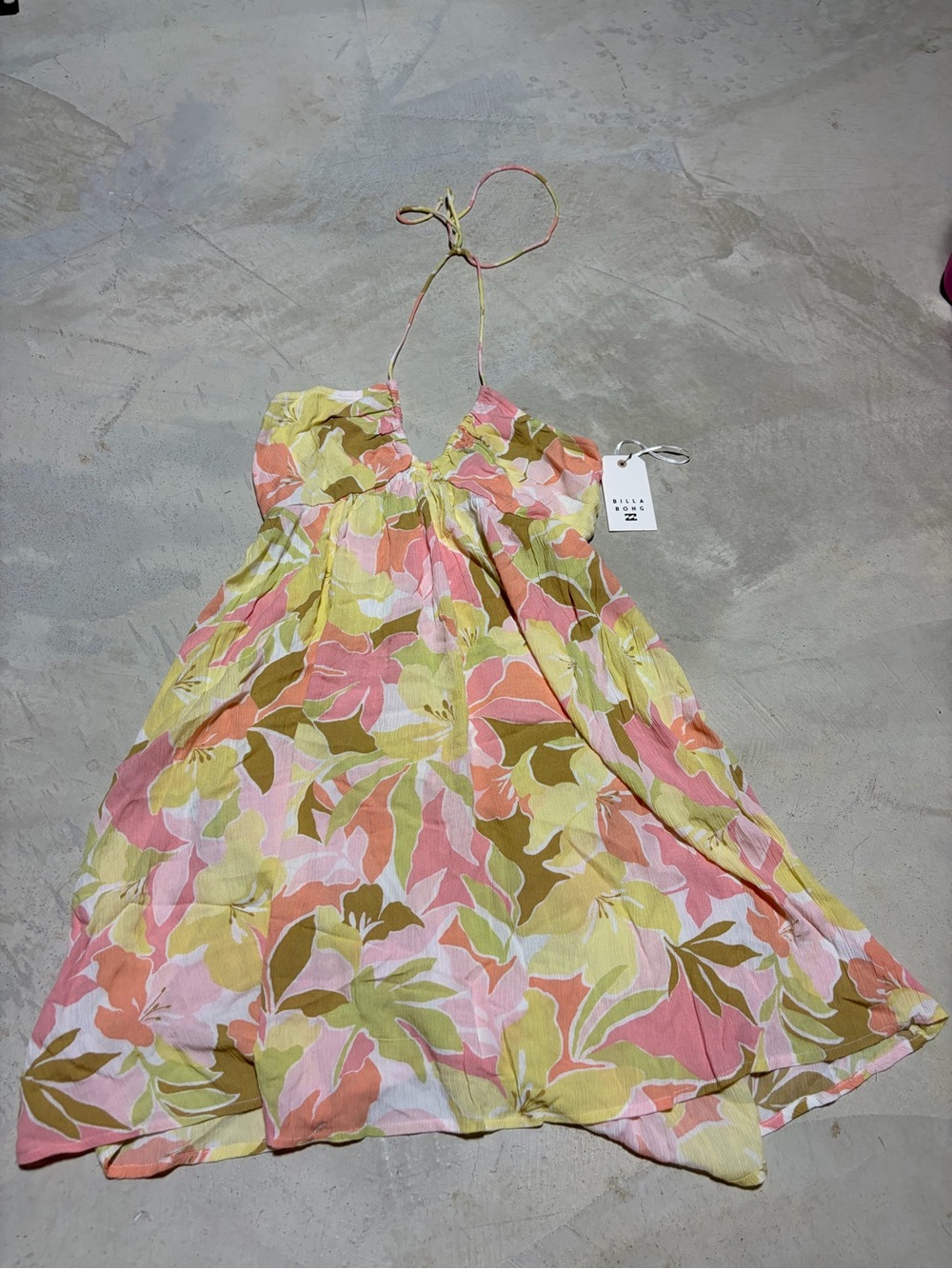 Billabong NWT happy hour Floral Halter Sundress large MSRP$50